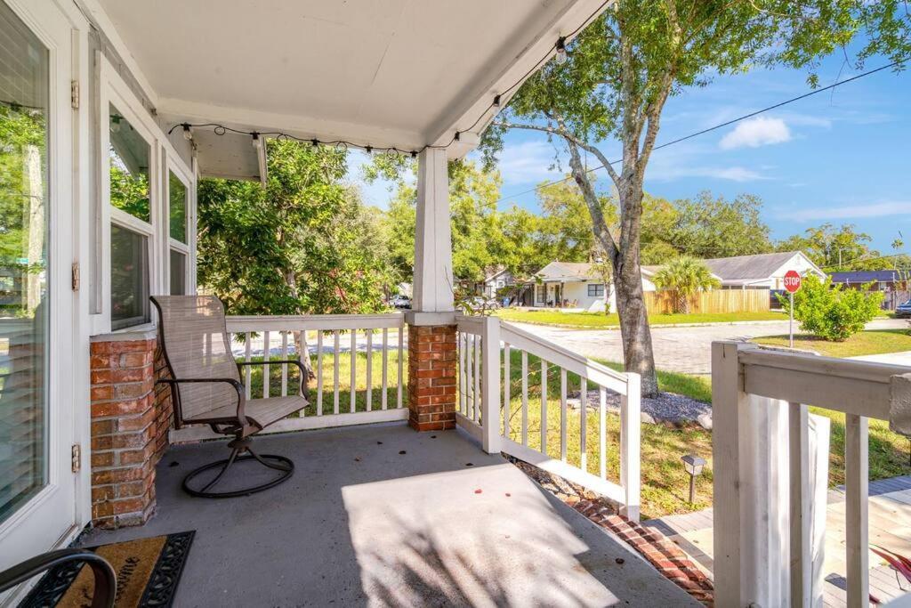 Holiday home Cozy With Patio & Grill, Private And Location *
